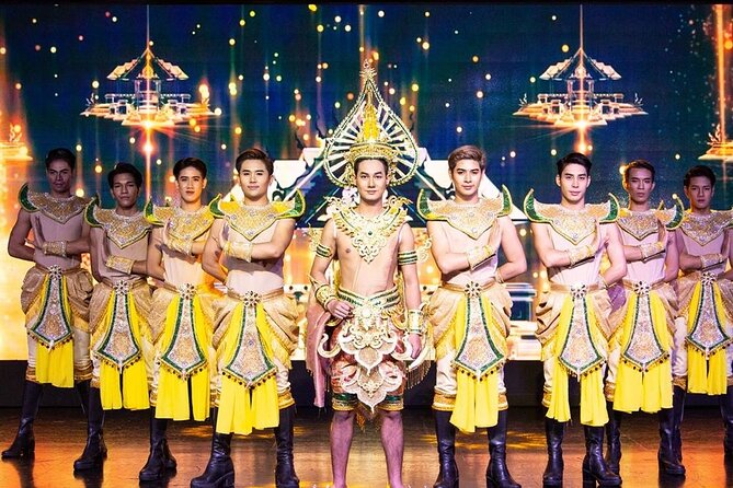 Mirinn Ladyboy Cabaret Show - Guest Arrival and Welcome