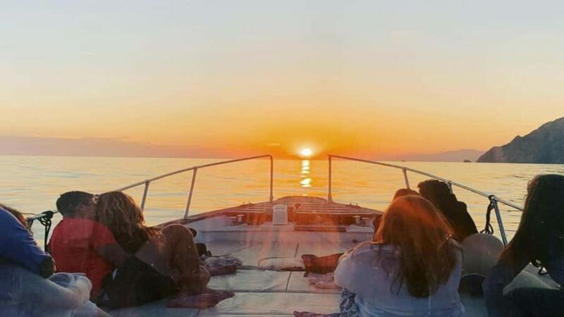 Mirissa: Private Deep Sea Fishing Boat Tour with Local Guide - Wildlife and Environmental Ethics
