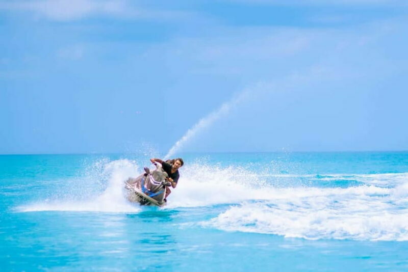 Mirissa & Trincomalee: Inflatable Donut Boat Ride - An Overview of the Inflatable Donut Ride Experience