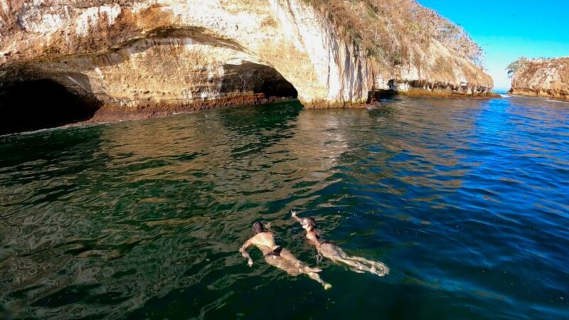Mismaloya: Stand-Up Paddleboard & Snorkeling to Los Arcos - Inclusions