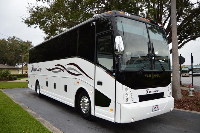 Mississauga: Niagara Falls Day Tour With Boat Cruise - Transportation and Accessibility