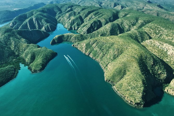 Mitchell Falls Tour - Mitchell Falls, Horizontal Falls & Cygnet Bay - Scenic Aerial Views