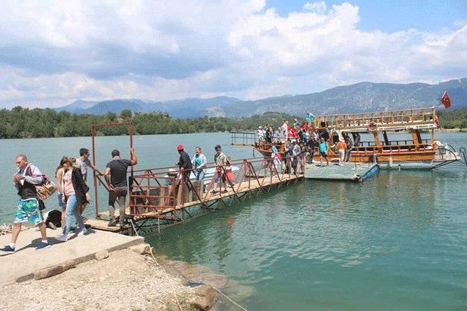 Mix. Tour (Jeep Safari and Boat Tour in Green Lake) - Tour Overview