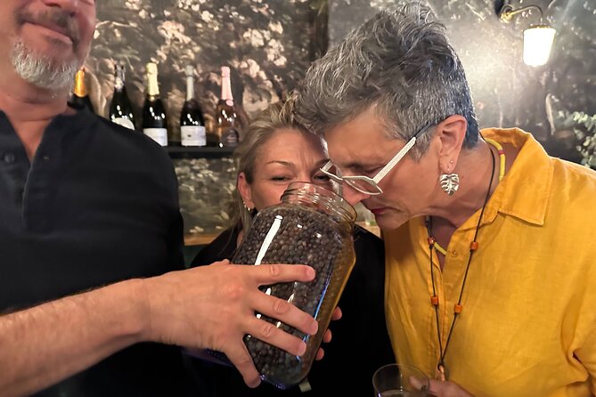 Mixology Experience: Taste & Mingle at Cape Towns Famous Gin Bar - Exploring Cape Towns Gin Bar