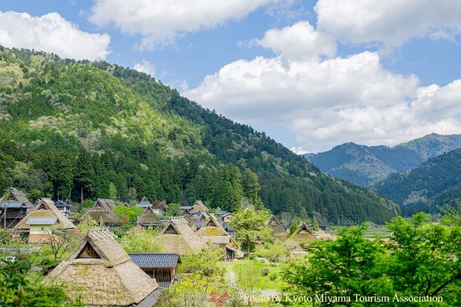 Miyama Kayabuki No Sato 1 Day Tour From Osaka or Kyoto - Meeting and Pickup Details