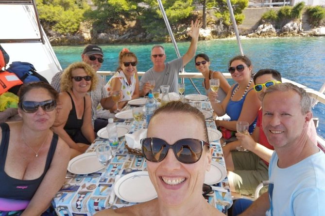 Mljet Island National Park Yacht Excursion From Korcula Island - Yacht and Amenities