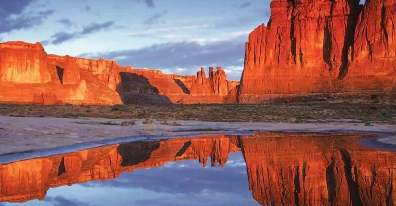 Moab: Arches National Park Morning Adventure Tour - Tour Overview