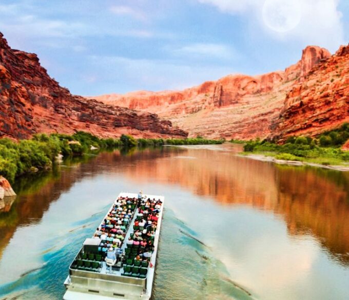 Moab: Colorado River Dinner Cruise With Music and Light Show - Cancellation and Refund Policy
