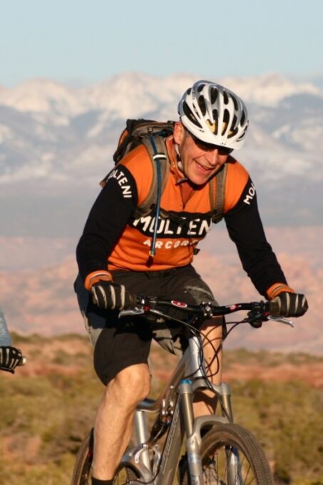 Moab: Dead Horse Point Singletrack Mountain Biking Tour - Biking Experience