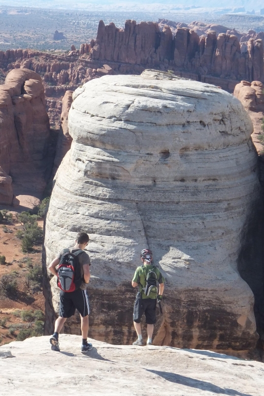 Moab: E-Mountain Bike Half Day Tour - Itinerary