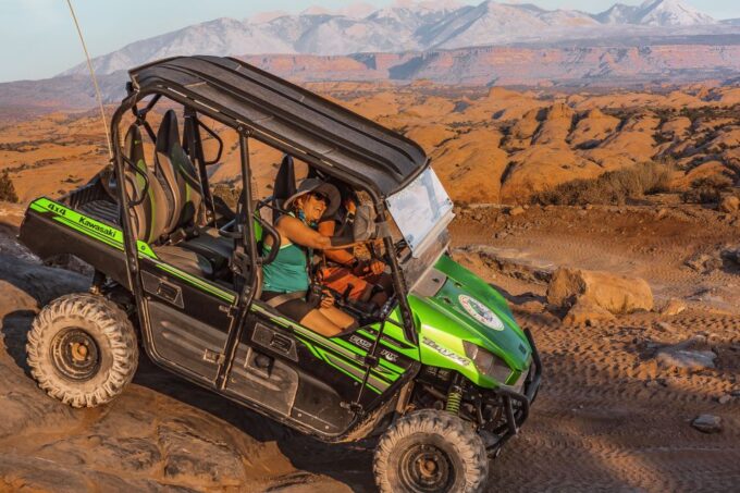 Moab: Hells Revenge 4WD Off-Road Tour by Kawasaki UTV - Sunset Tours and Desert Landscapes