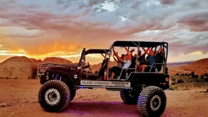 Moab: Hells Revenge Beast 4x4 Adventure Tour - Booking and Cancellation