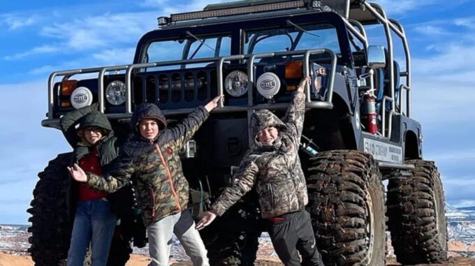 Moab: Hells Revenge Beast 4x4 Adventure Tour - Additional Information