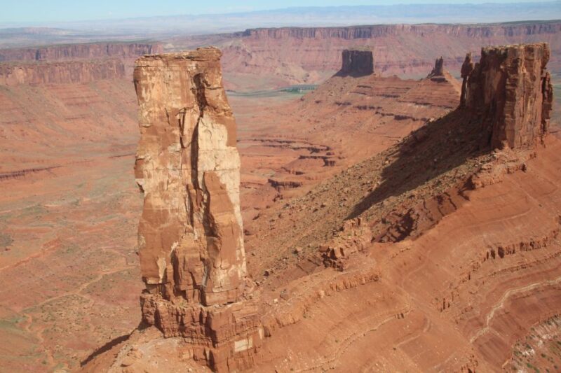 Moab: Island in the Sky of Canyonlands Helicopter Tour - Weight Limit