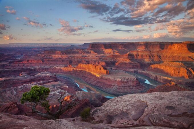 Moab: Island in the Sky of Canyonlands Helicopter Tour - Scenic Viewpoints