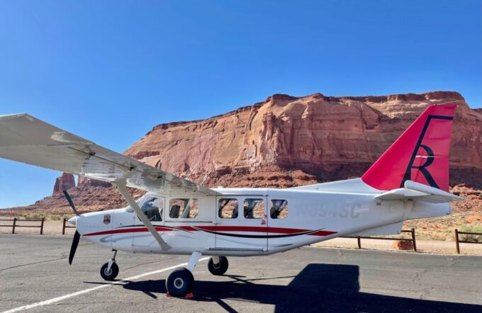 Moab: Monument Valley & Canyonlands Airplane Combo Tour - Tour Inclusions