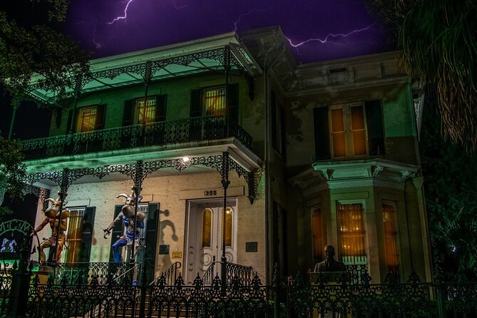 Mobile Ghosts - Encounter With the Paranormal
