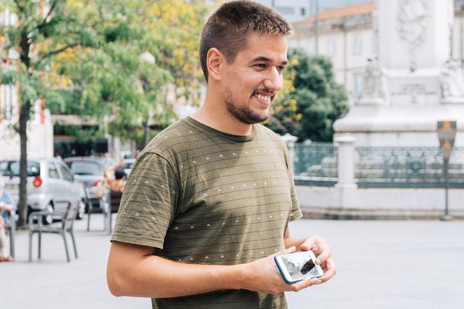 Mobile Photography Through Porto Hidden Streets - Personalized Experience