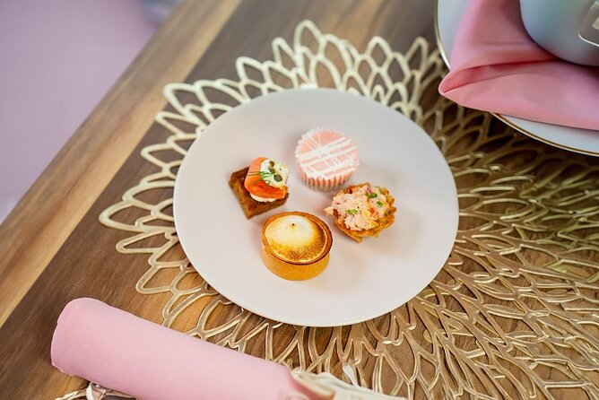 Mobile Tea Room Experience in New York - Culinary Offerings