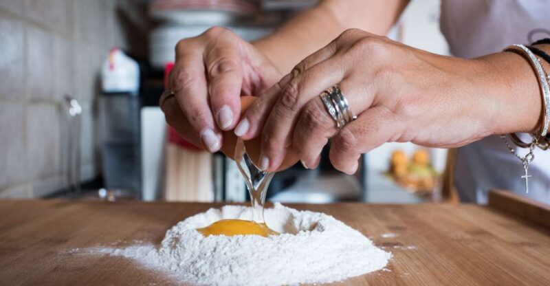 Modena: Markets and Cooking Class at a Cesarinas Home - Experience Highlights