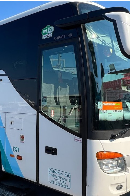 Modern Bus Transfer Between Dubrovnik and Zadar - Onboard Amenities