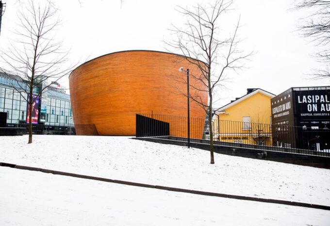 Modern Helsinki Free Walking Tour - Meeting Point and Duration