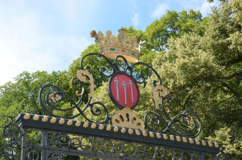 Modern Poitiers : From Old Regime to Napoleon III and WW2 - Exploring French Resistance History in Poitiers