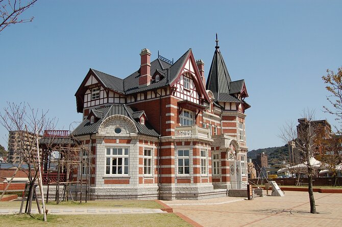 Mojiko Retro, Kawachi Wisteria and Shiranoe Gardens Tour YokaBus - Reservation and Itinerary Details