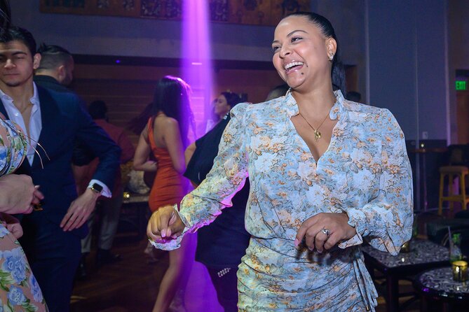Mojitos, Appetizers & Salsa Lessons at Mangos Miami Beach - Live Music and Entertainment