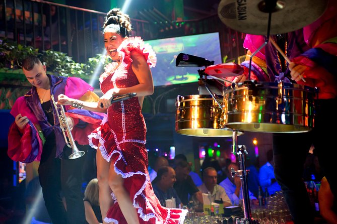 Mojitos, Appetizers & Salsa Lessons at Mangos Miami Beach - Transportation and Logistics