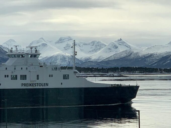 Molde: Atlantic Coast Highway and Bud Village Tour 2025 - Scenic Viewpoints