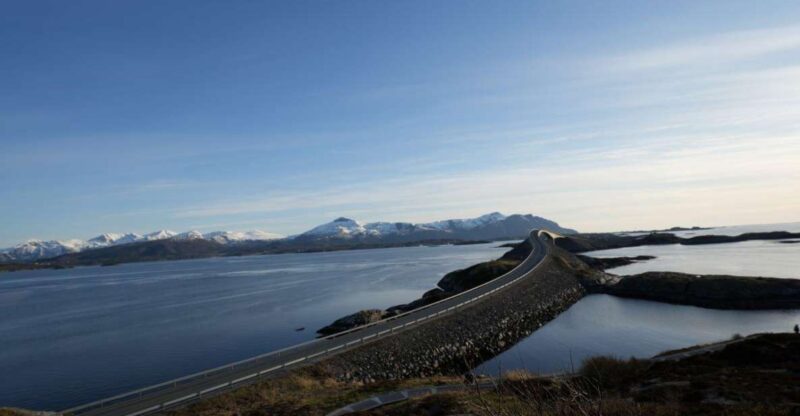 Molde: Atlantic Ocean Road and Fishing Village Bud - Tour Features