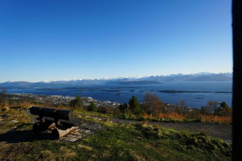 Molde: Atlantic Ocean Road & Varden Bus Tour - Key Points