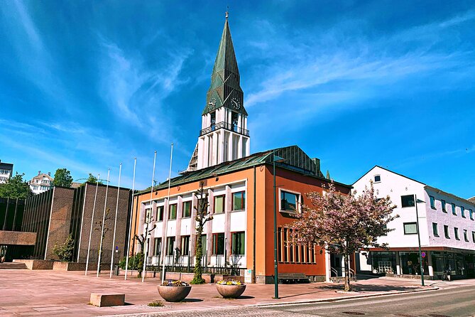 Molde - Atlantic Road Private Sightseeing Tour - Key Points