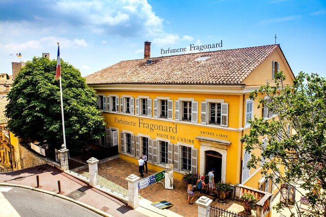Monaco, Monte Carlo and Èze Private Tour From Cannes - Tour Logistics