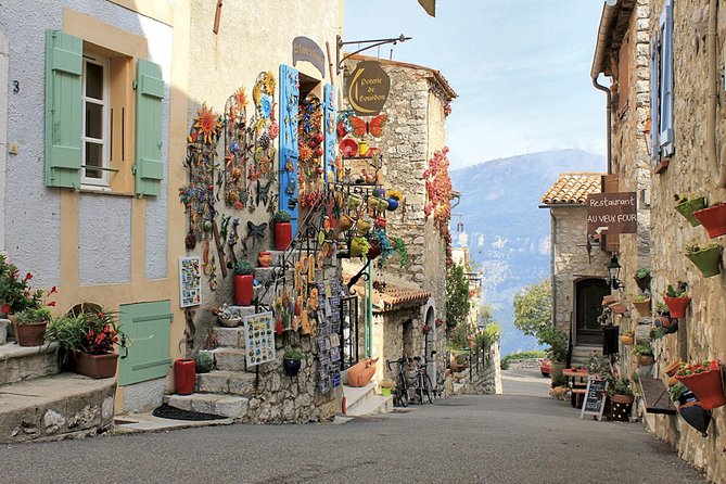 Monaco & Perched Medieval Villages Shared & Guided Tour From Nice - Pickup Information