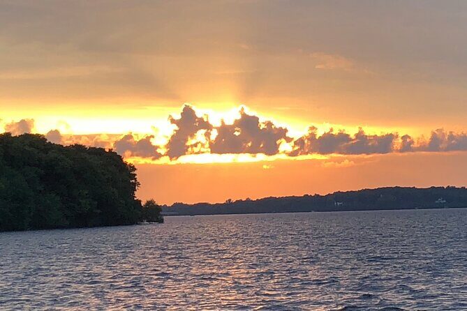 Monday Night Burrito Bowl Cruise on Lake Minnetonka - FAQ