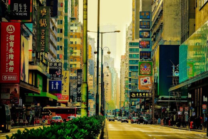 Mong Kok (Kowloon) Street Markets Private Walking Tour - Exploring Mong Kok