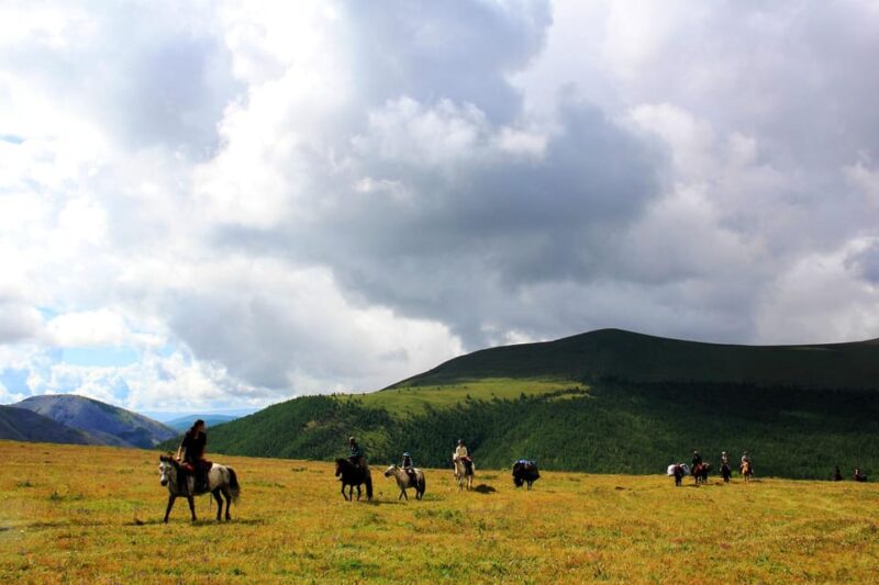 Mongolia: 17-DAY Horse Trekking Tour Around Khovsgol Lake - Nature Exploration