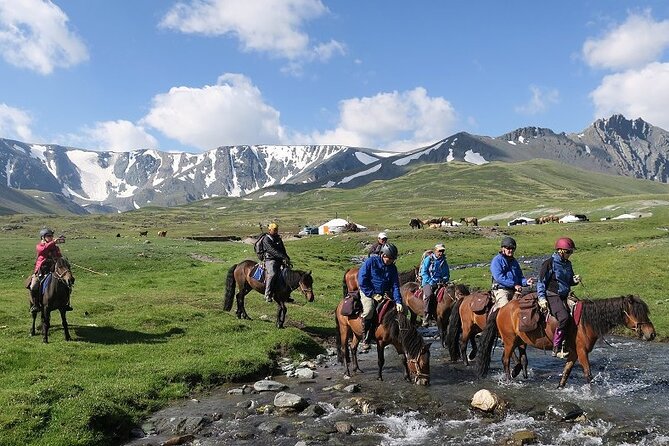 Mongolia Nomad Trek • 15-Day Mongolia - Travel to Bayan Ulgii