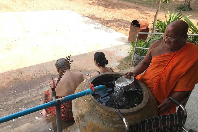 Monk Blessing Ceremony in Siem Reap - Meeting and Pickup Information