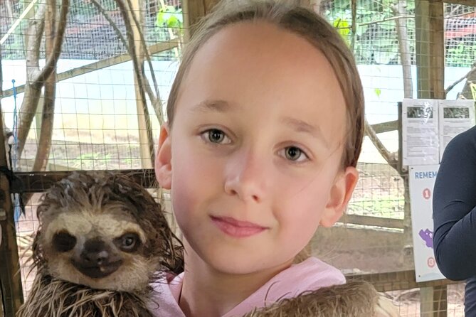 Monkey and Sloth Sanctuary, Rum & Chocolate Factory + City Walk - Roatan Rum Company
