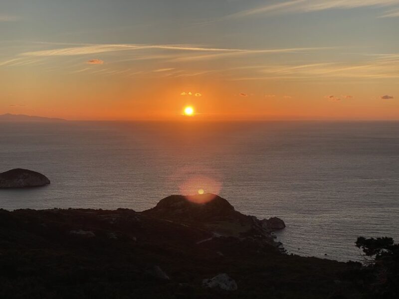Monolithos: Small Group Hike and Sunset at Monolithos Castle - Scenic Route and Vistas