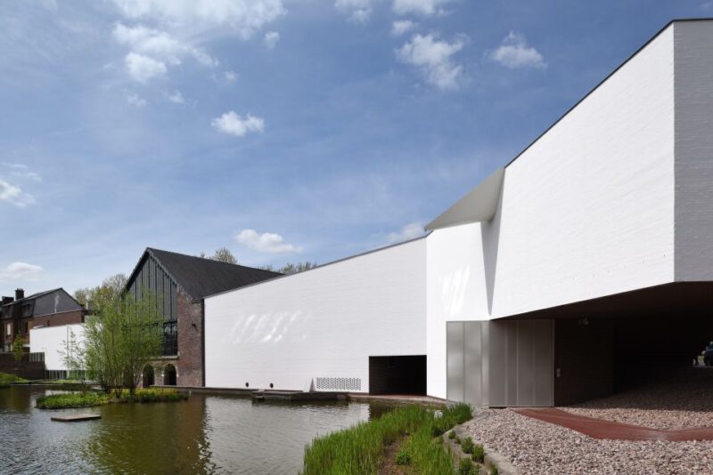 Mons: Mons Memorial Museum Entry Ticket - Key Points