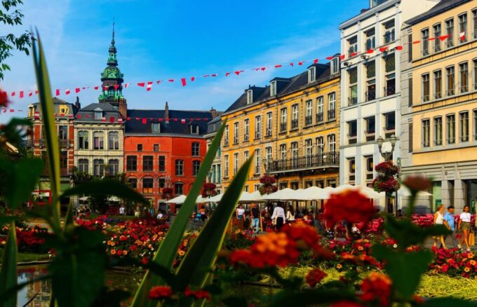 Mons Romantic Walking Tour: Discover, Love, and Explore - Tranquil Jardins Du Mayeur