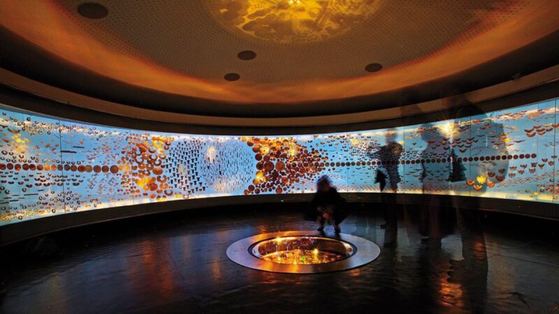Monserrate + Gold Museum + Bolivar Square - Gold Museum Highlights
