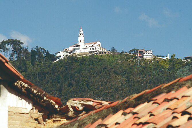 Monserrate Private Tour + Lunch (6Hrs.) - Included Lunch and Cuisine