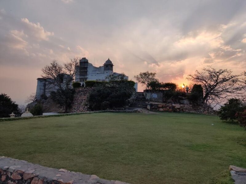 Monsoon Palace E-bike Trail - Itinerary and Experience