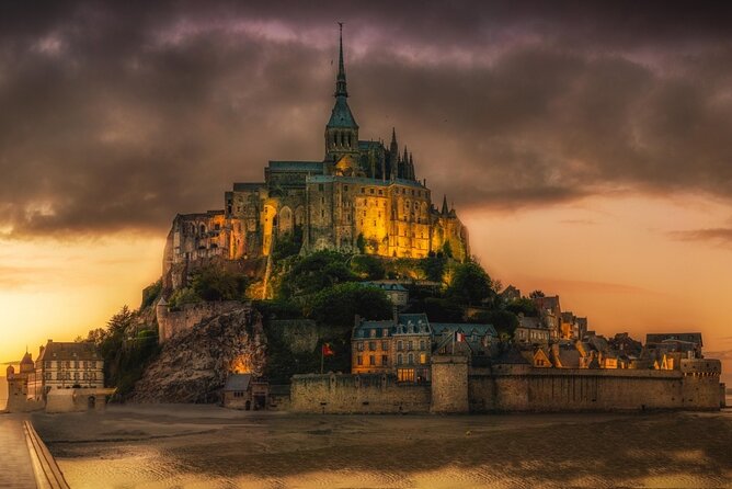 Mont Saint-Michel Abbey in the Middle Ages: A Self-Guided Audio Tour - Daily Life of the Medieval Monastic Community