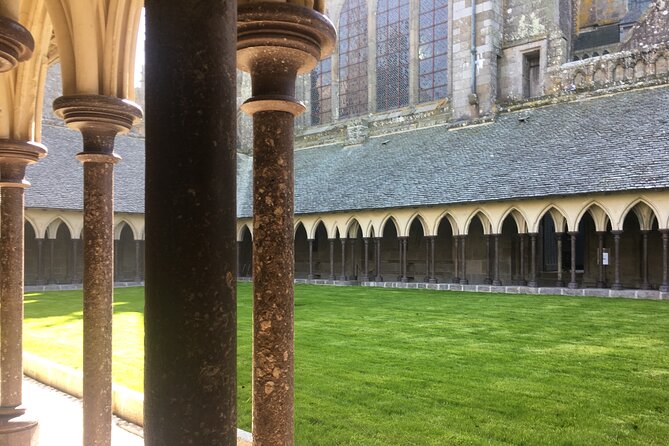 Mont Saint Michel / Bayeux, Day Tour With a Licence Local Guide From Bayeux or Caen - Meeting and Pickup